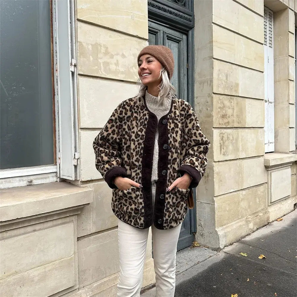 FABIENNE | Fleece Jacket Leopard Luvy Boutique