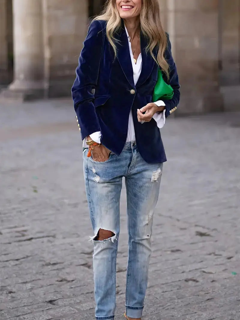 JULIA | ELEGANT VELVET BLAZER Luvy Boutique