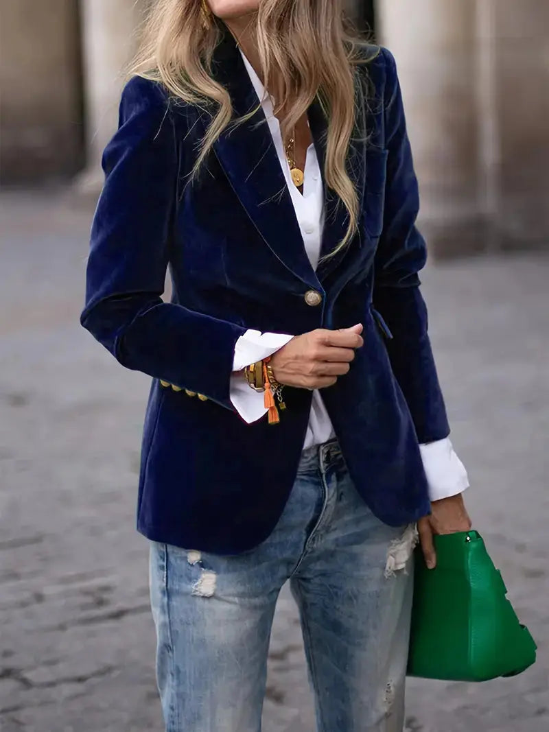 JULIA | ELEGANT VELVET BLAZER Luvy Boutique