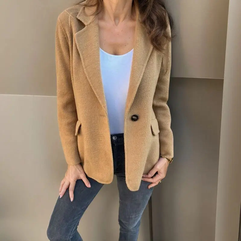 Yassie | Stylish Women’s Blazer Luvy Boutique