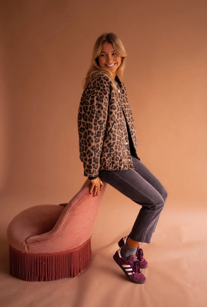 Luna | Trendy Jacket with Leopard Print Luvy Boutique