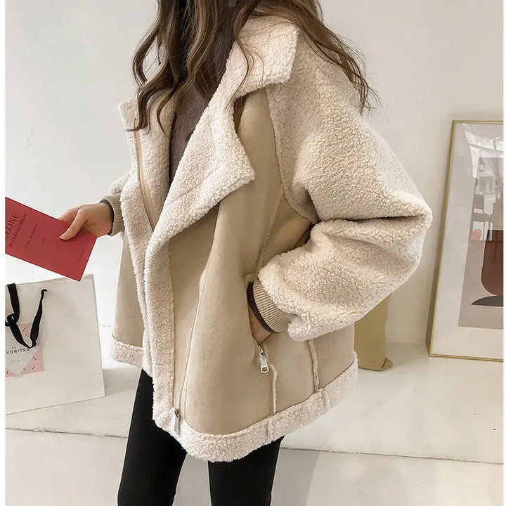 Erin | Stylish Faux Shearling Zip-Up Jacket Luvy Boutique