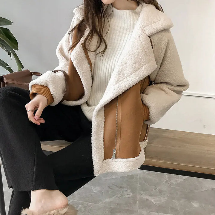 Erin | Stylish Faux Shearling Zip-Up Jacket Luvy Boutique