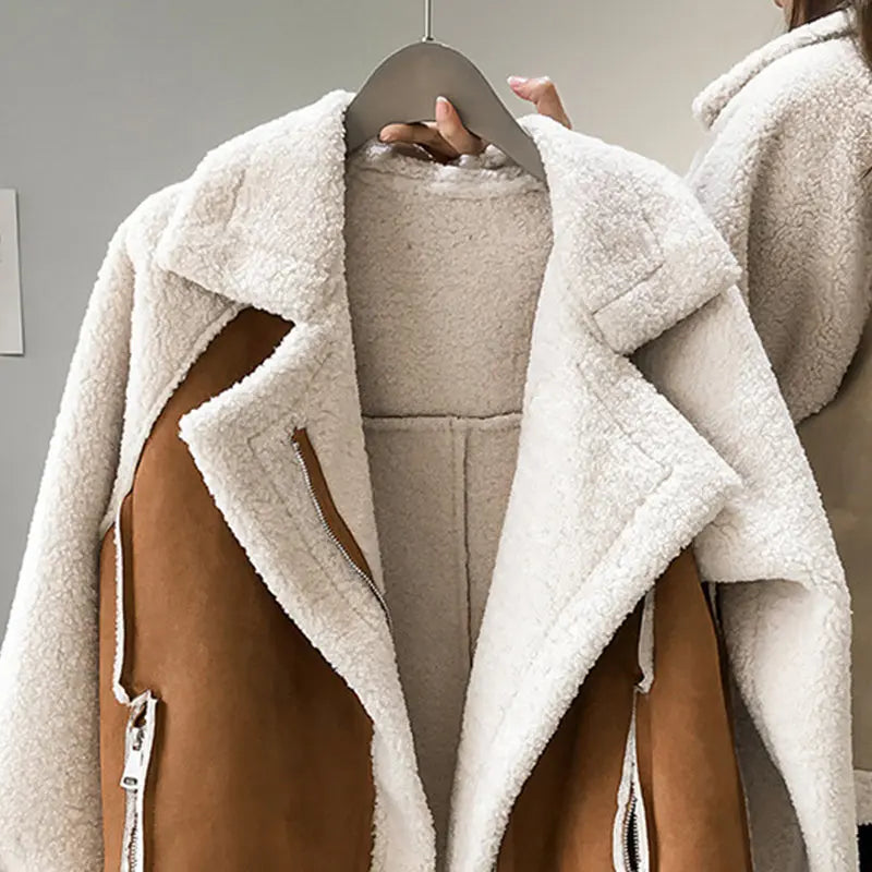 Erin | Stylish Faux Shearling Zip-Up Jacket Luvy Boutique