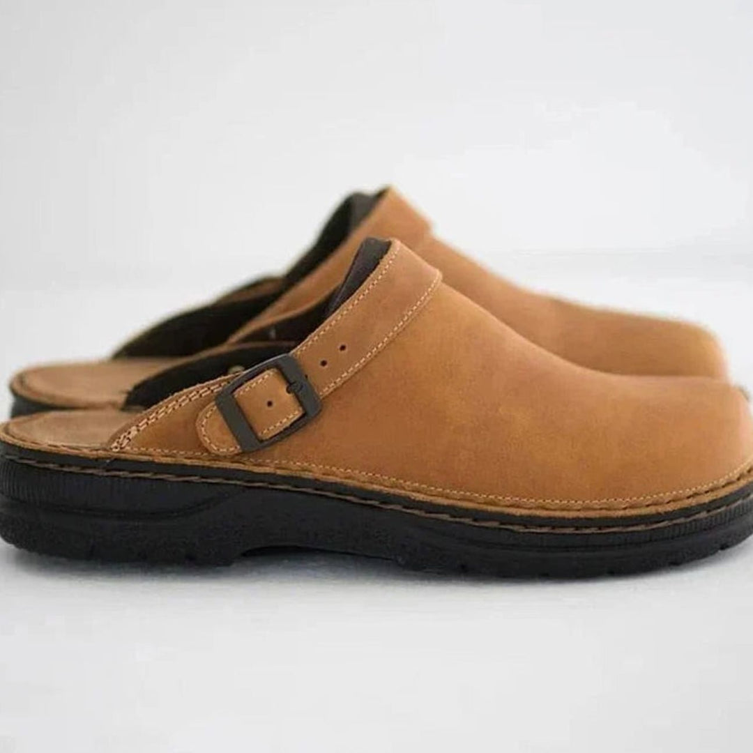 Men's Leather Buckle-Strap Slipper Clogs - Coffee