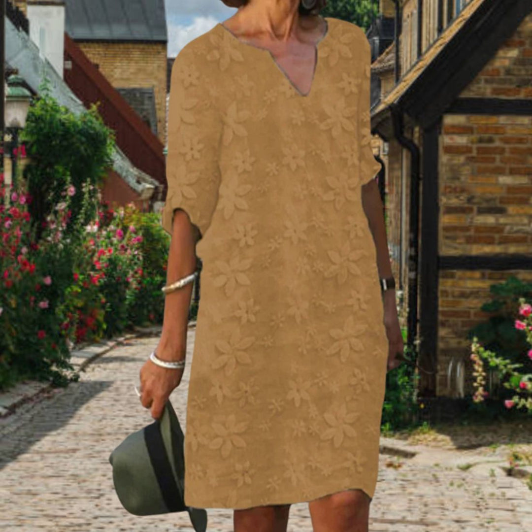 Women's Casual Floral Applique V-Neck Short Sleeve Midi Dress - Khaki