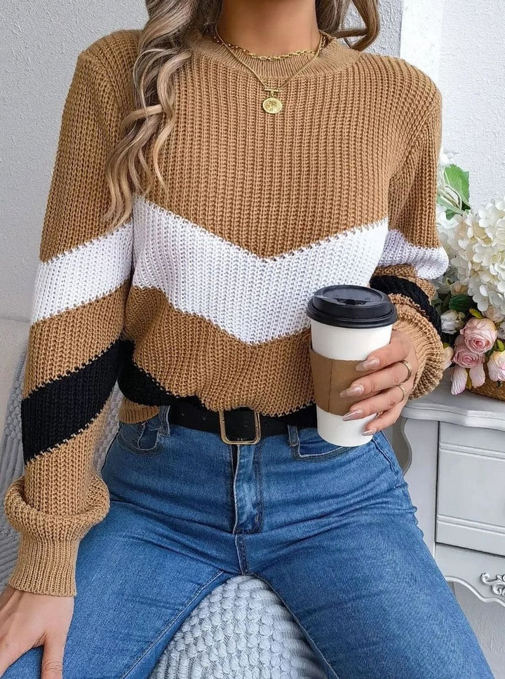 Women's Chevron Color-Block Crewneck Knit Sweater - Khaki