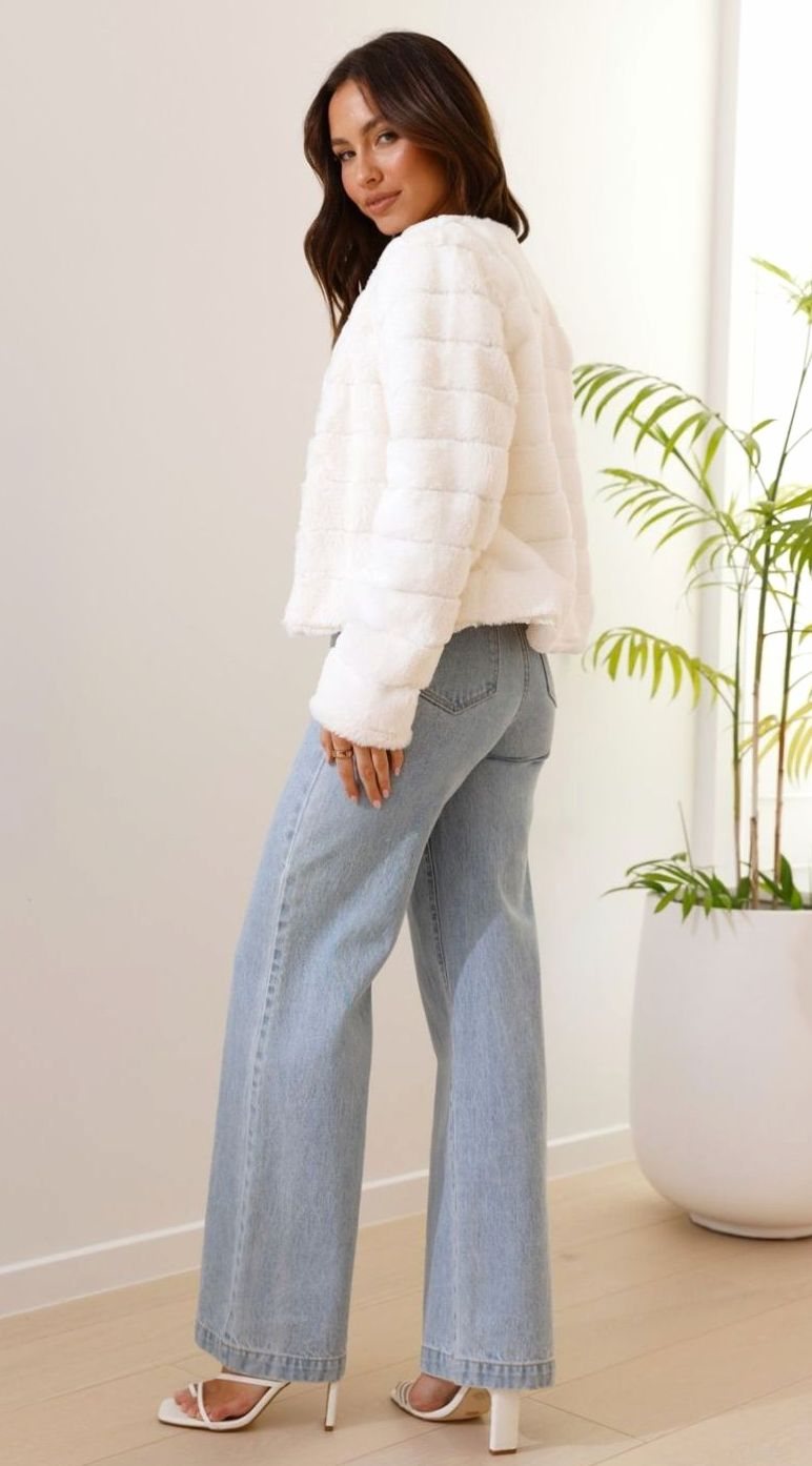 Women's Cropped Open-Front Faux Fur Evening Jacket