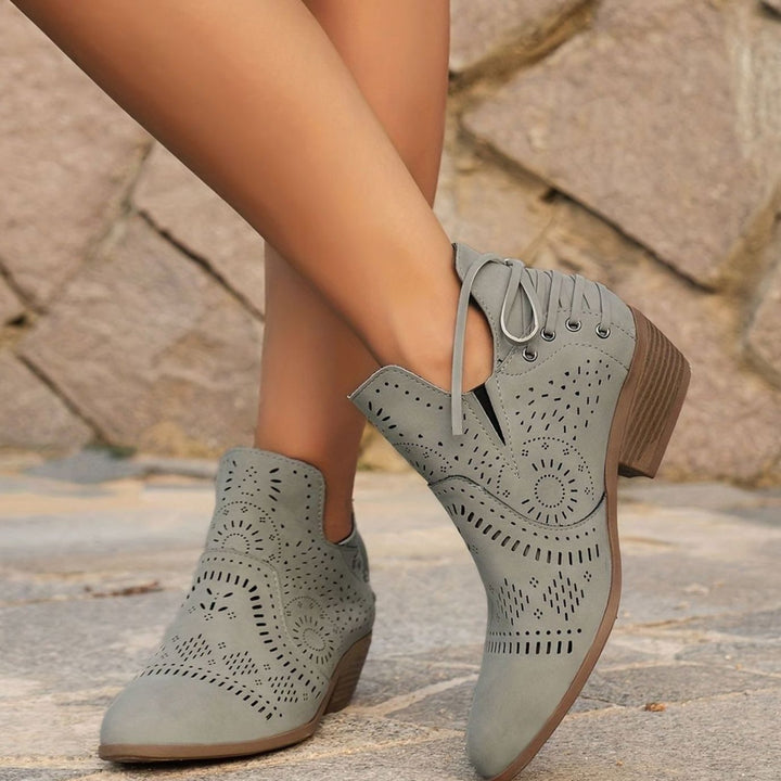 Women's Cutout Detail Lace-Up Block Heel Ankle Boots - Grey