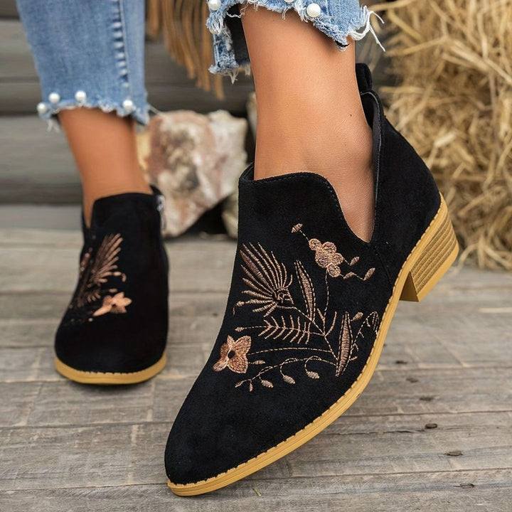 Women's Embroidered Low-Heel Pointed-Toe Ankle Boots, Multicolor - Black