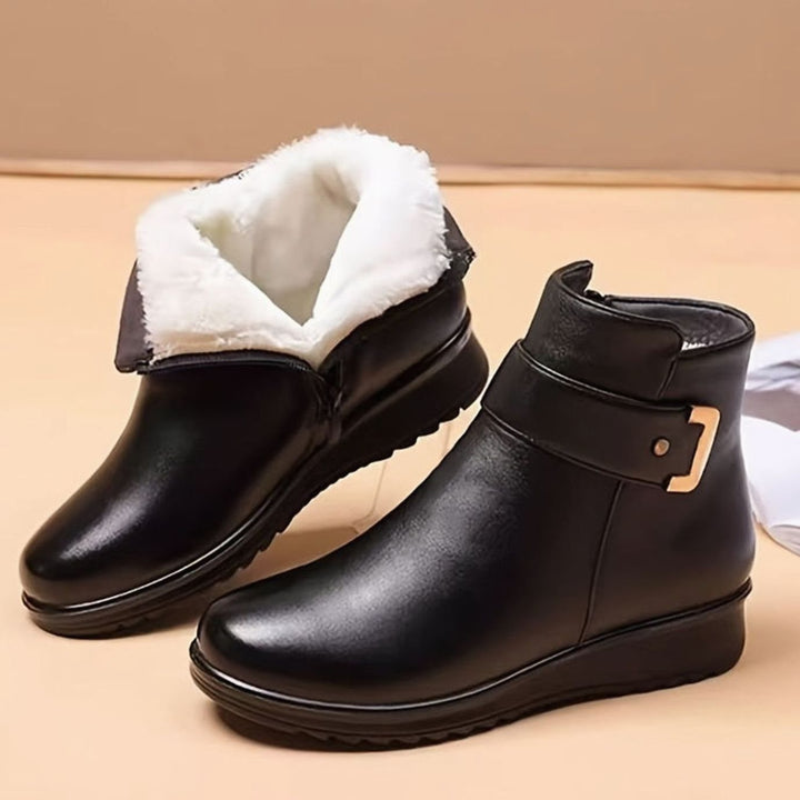 Women's Faux Leather Fleece-Lined Buckle Winter Ankle Boots - Black