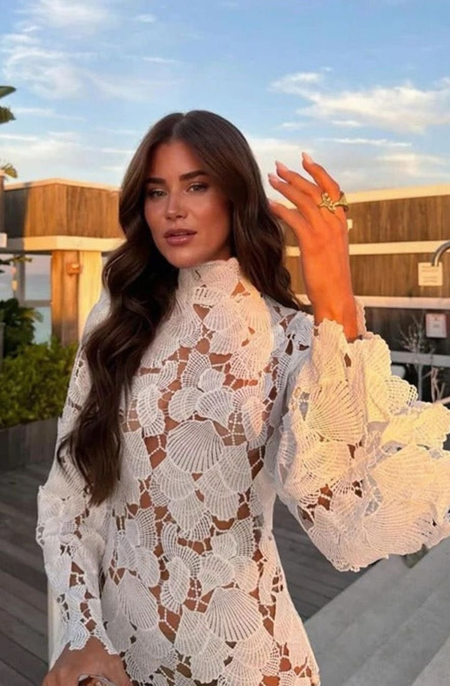 Women's Floral Lace High-Neck Long Sleeve Mini Cocktail Dress