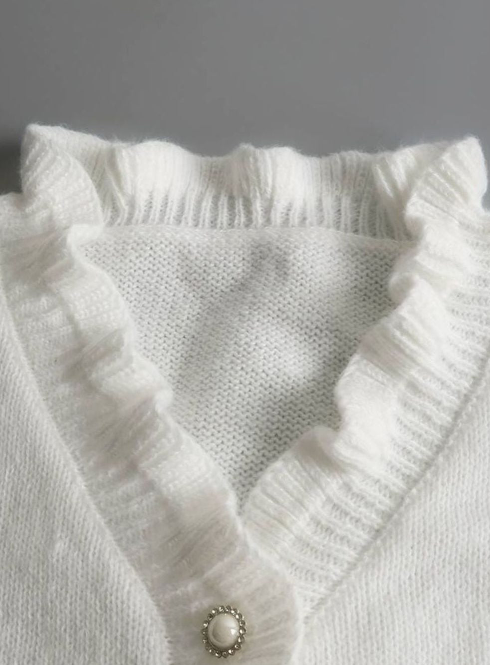 Women's Frilly Ruffle Blouse Pearl Button V-Neck Long-Sleeve Top