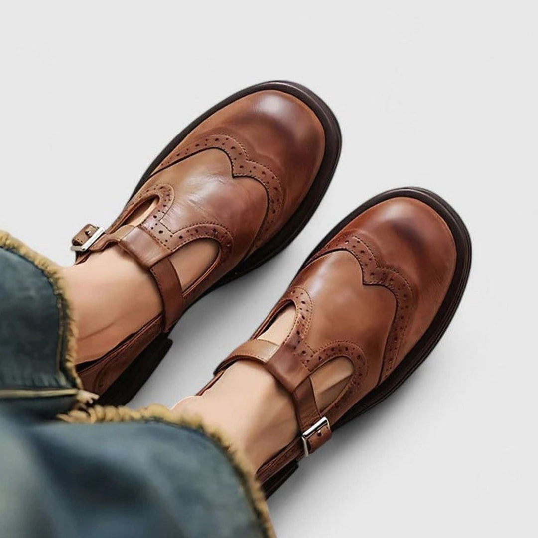 Women's Leather Brogue T-Strap Mary Jane Shoes - Brown