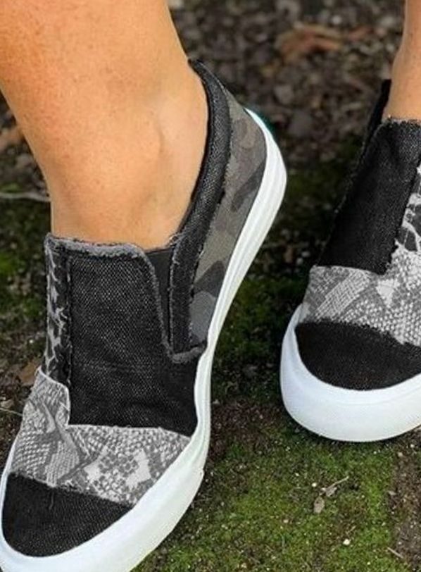Women's Leopard Print Slip-On Canvas Sneakers