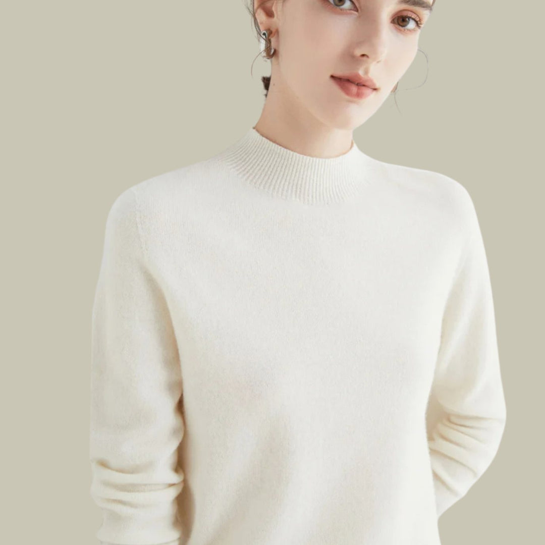 Women's Merino Wool Mock-Neck Slim-Fit Pullover Sweater - White