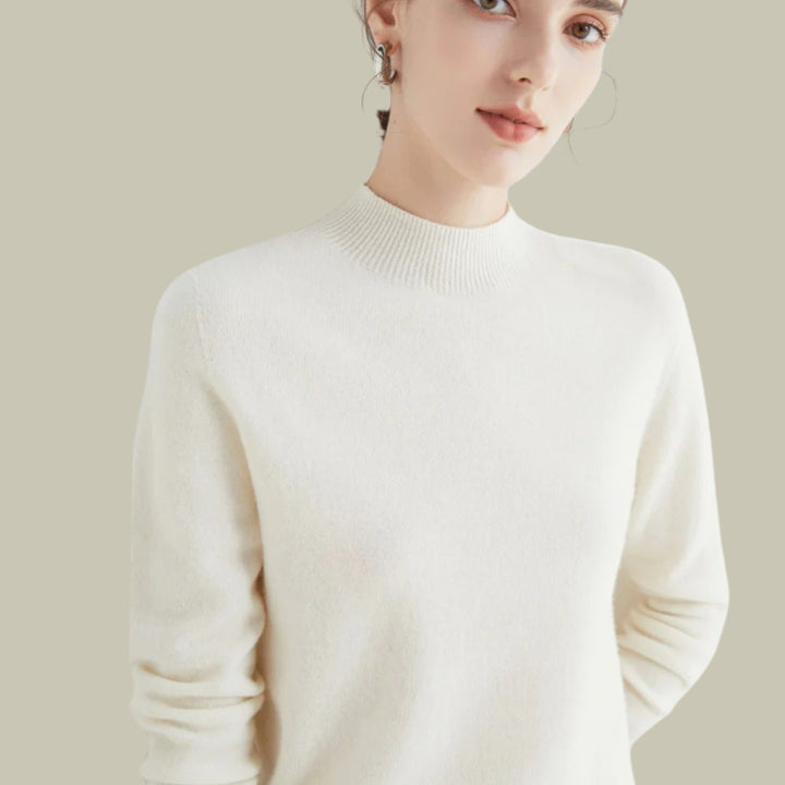 Women's Merino Wool Mock-Neck Slim-Fit Pullover Sweater - White