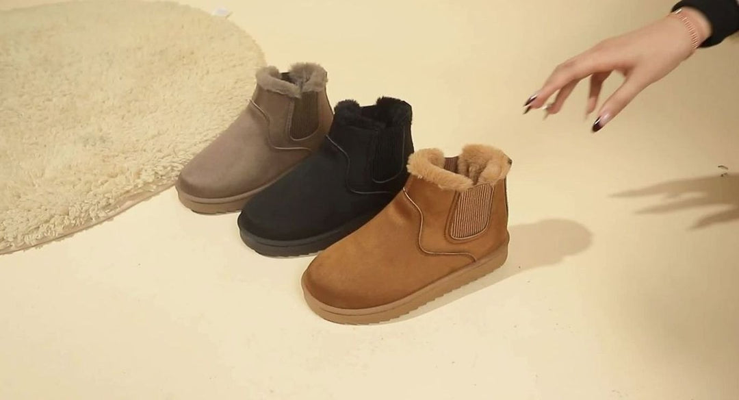 Women's Plush-Lined Slip-On Platform Winter Boots