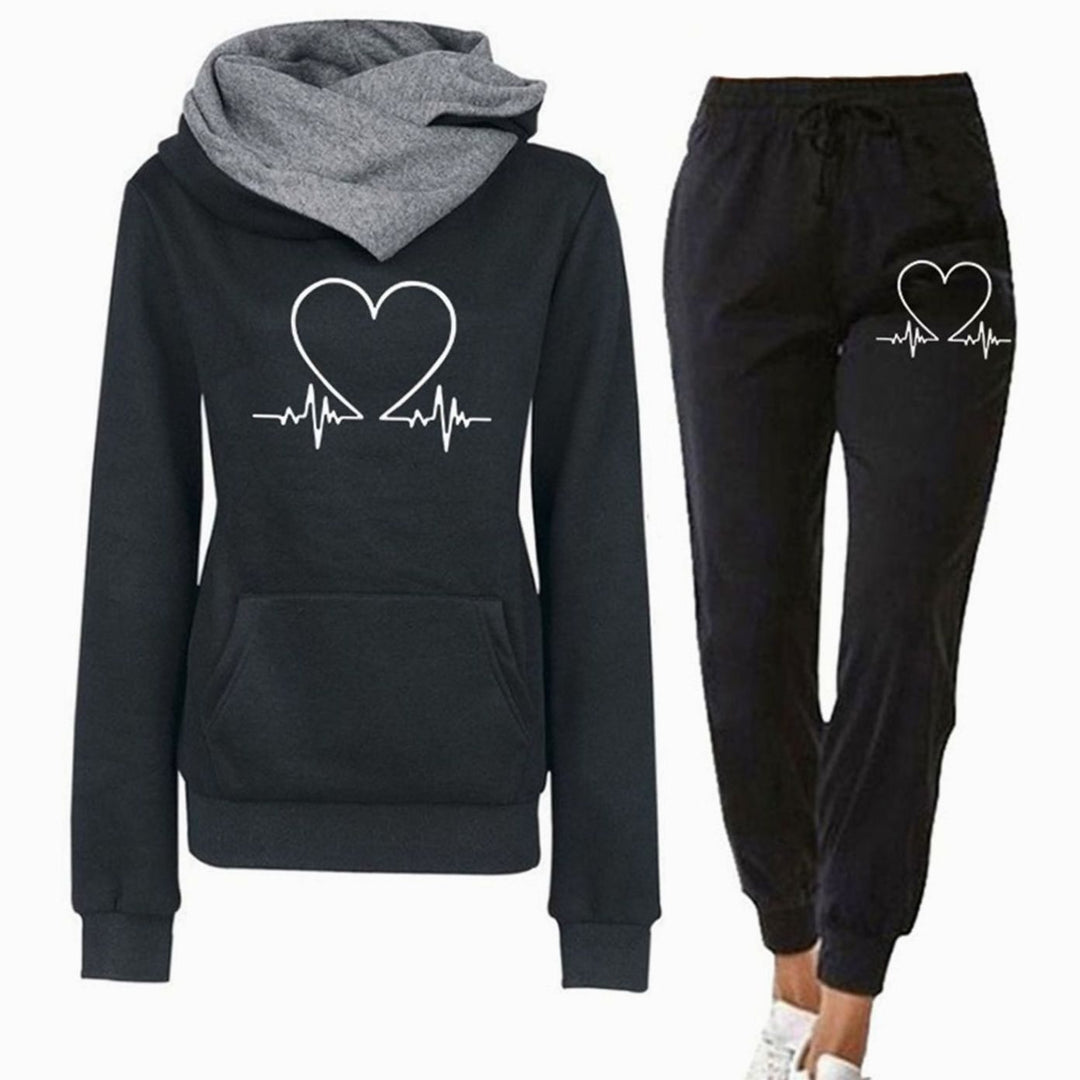 Women's Relaxed-Fit Heart-Print Hoodie Jogger Two-Piece Tracksuit - Black