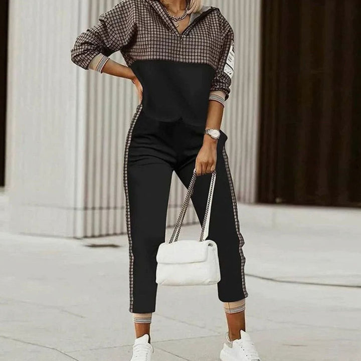 Women's Relaxed-Fit Quarter-Zip Tracksuit Set Jogger Two-Piece - Black
