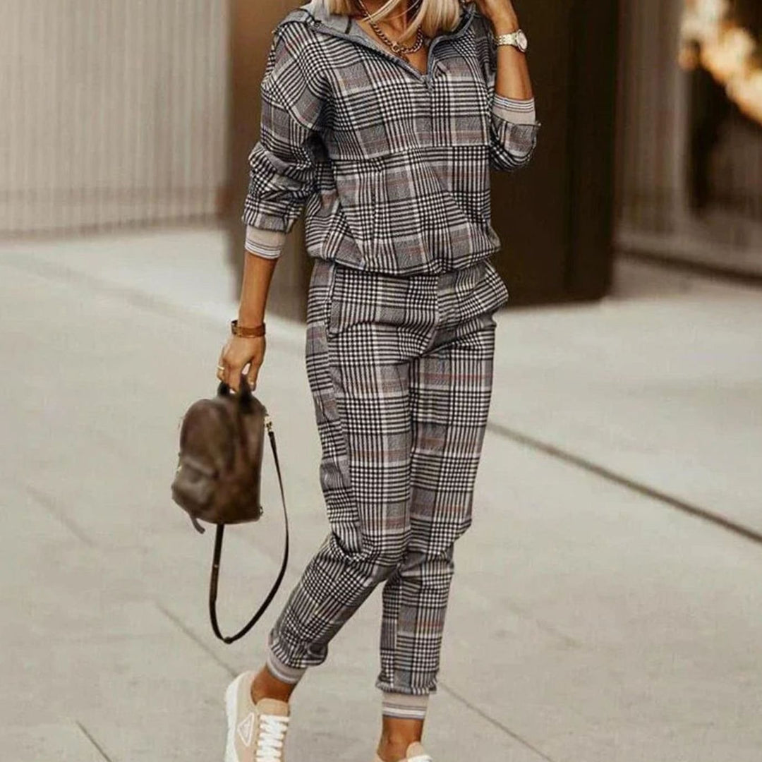 Women's Relaxed-Fit Quarter-Zip Tracksuit Set Jogger Two-Piece - Dark Grey