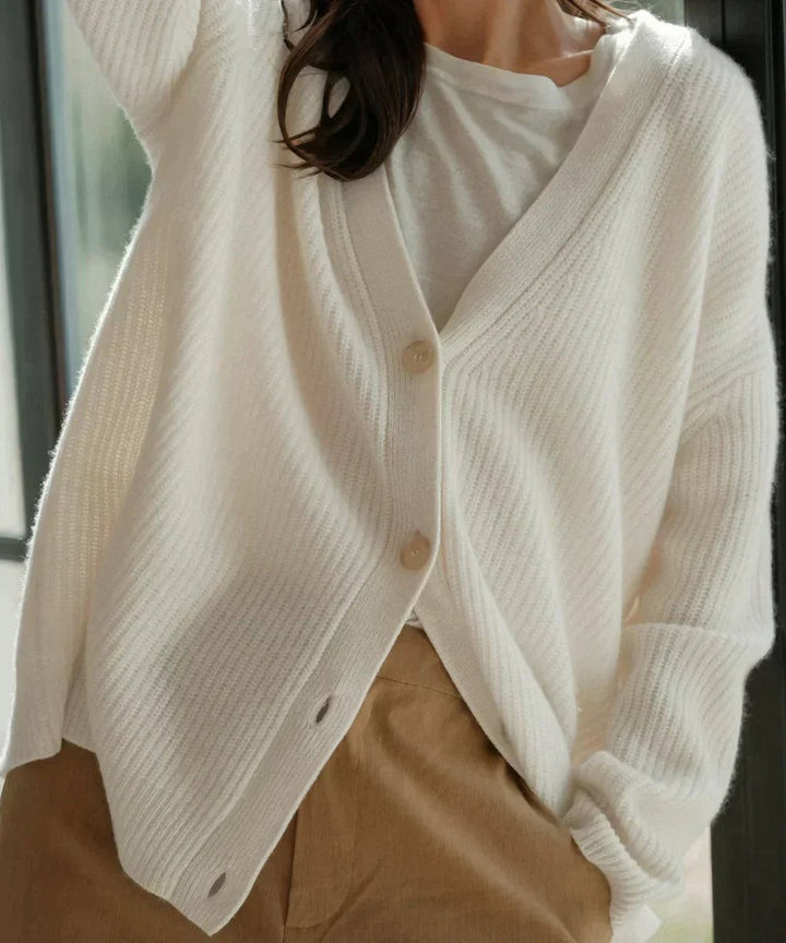 Women's Relaxed-Fit V-Neck Button-Up Cashmere Cardigan