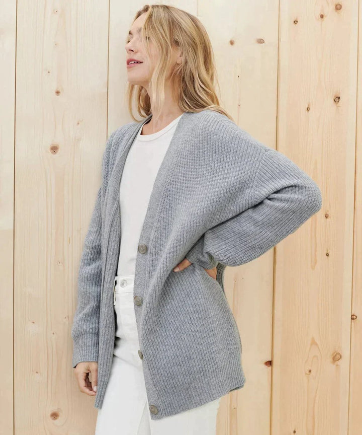 Women's Relaxed-Fit V-Neck Button-Up Cashmere Cardigan
