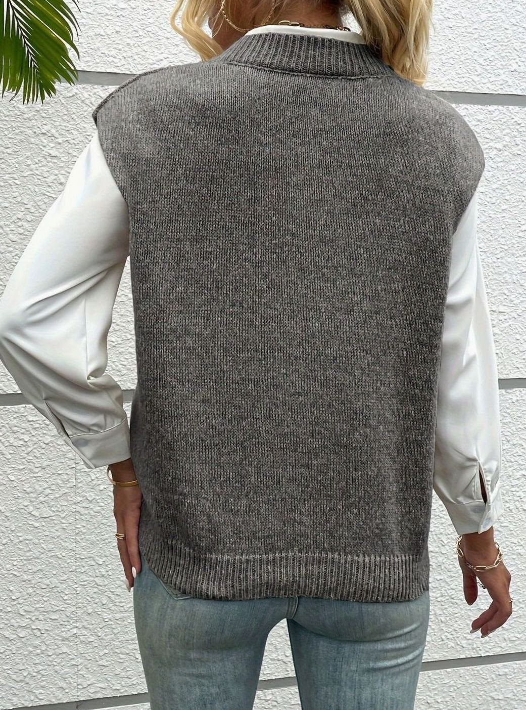 Women's V-Neck Sleeveless Knit Casual Vest