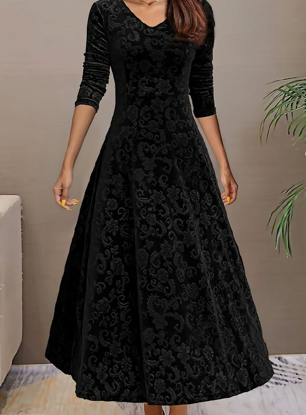 Women's Velvet Long-Sleeve V-Neck Flared Midi Cocktail Dress